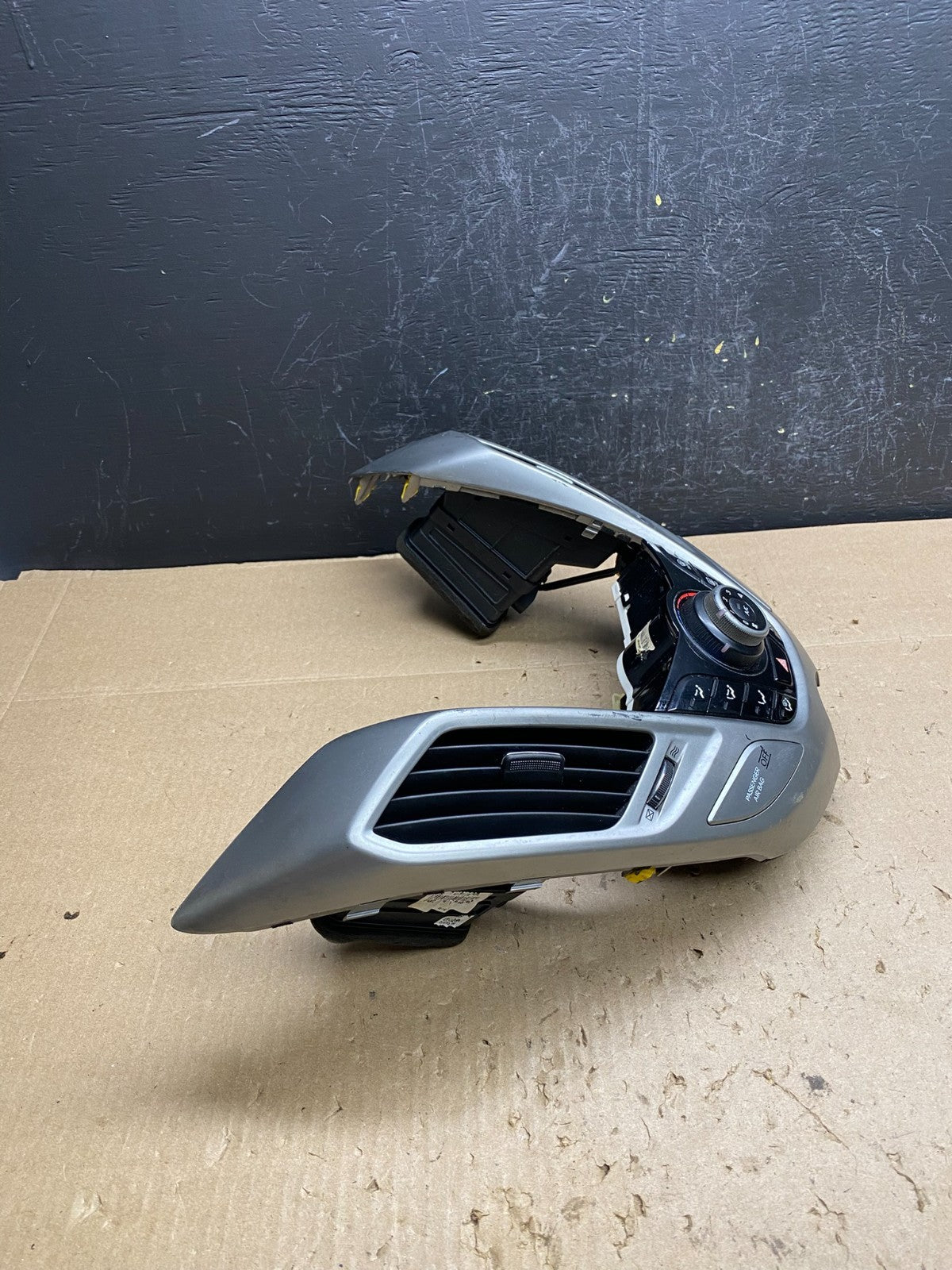 2012 - 2015 Kia Rio Veloster Climate Control Panel Trim Air Vents AC6723 DG1