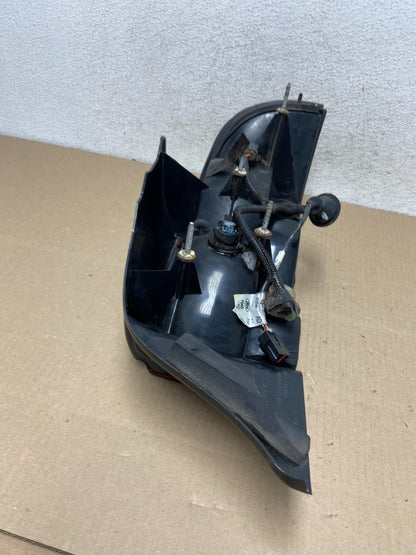 1995 - 1997 Ford Crown Victoria Left Driver LH Side Tail Light AG5855 DW6