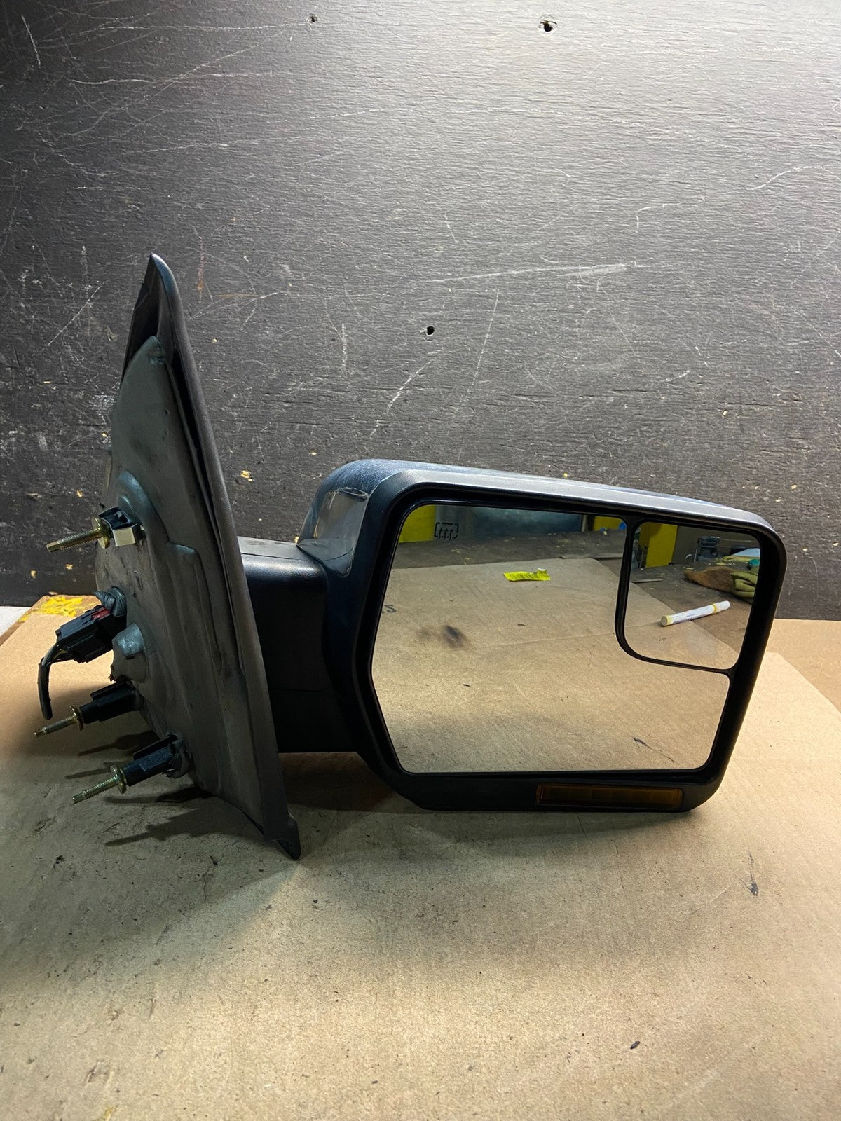 2004 to 2008 Ford F150 Right Passenger RH Side View Door Heated Mirror Z5514 MS8