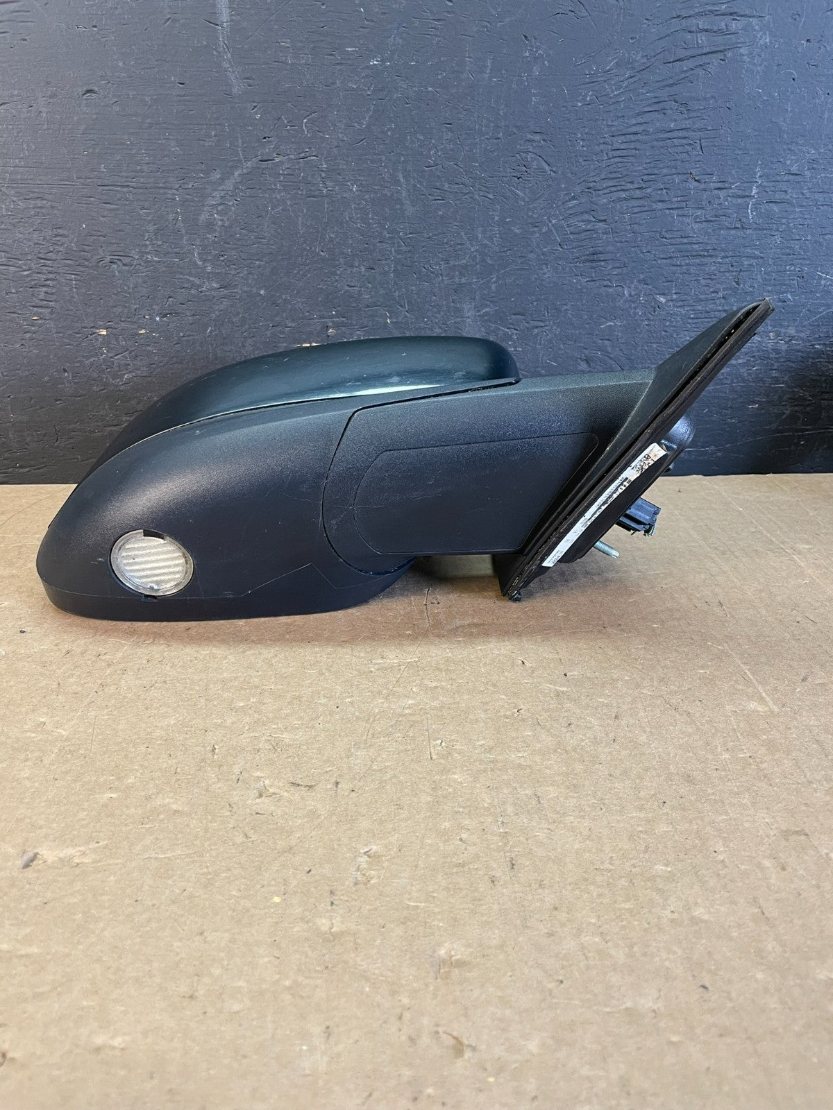 2010 to 2018 Ford Taurus Right Passenger View Door Mirror Blind Spot AD0348 DW3