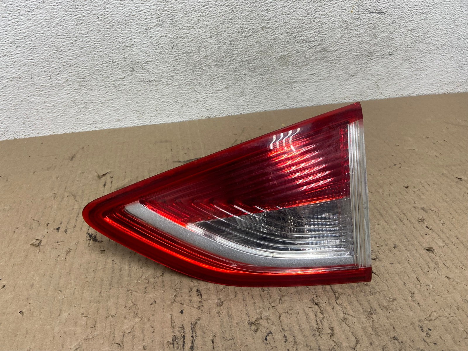2013 to 2016 Ford Escape Right Passenger RH Side Inner Tail Light AF7078 LK0