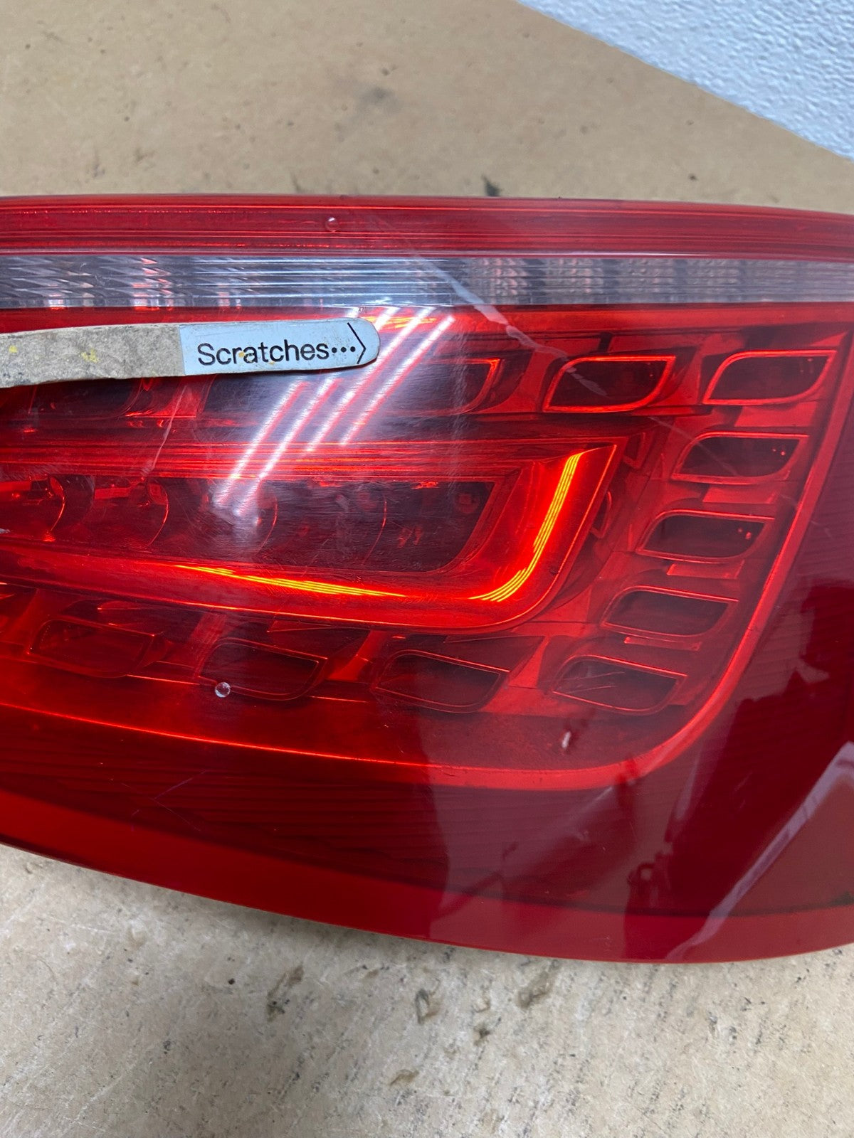2009 to 2012 Audi Q5 Right Passenger RH Side Tail light Oem AC3069 LK3