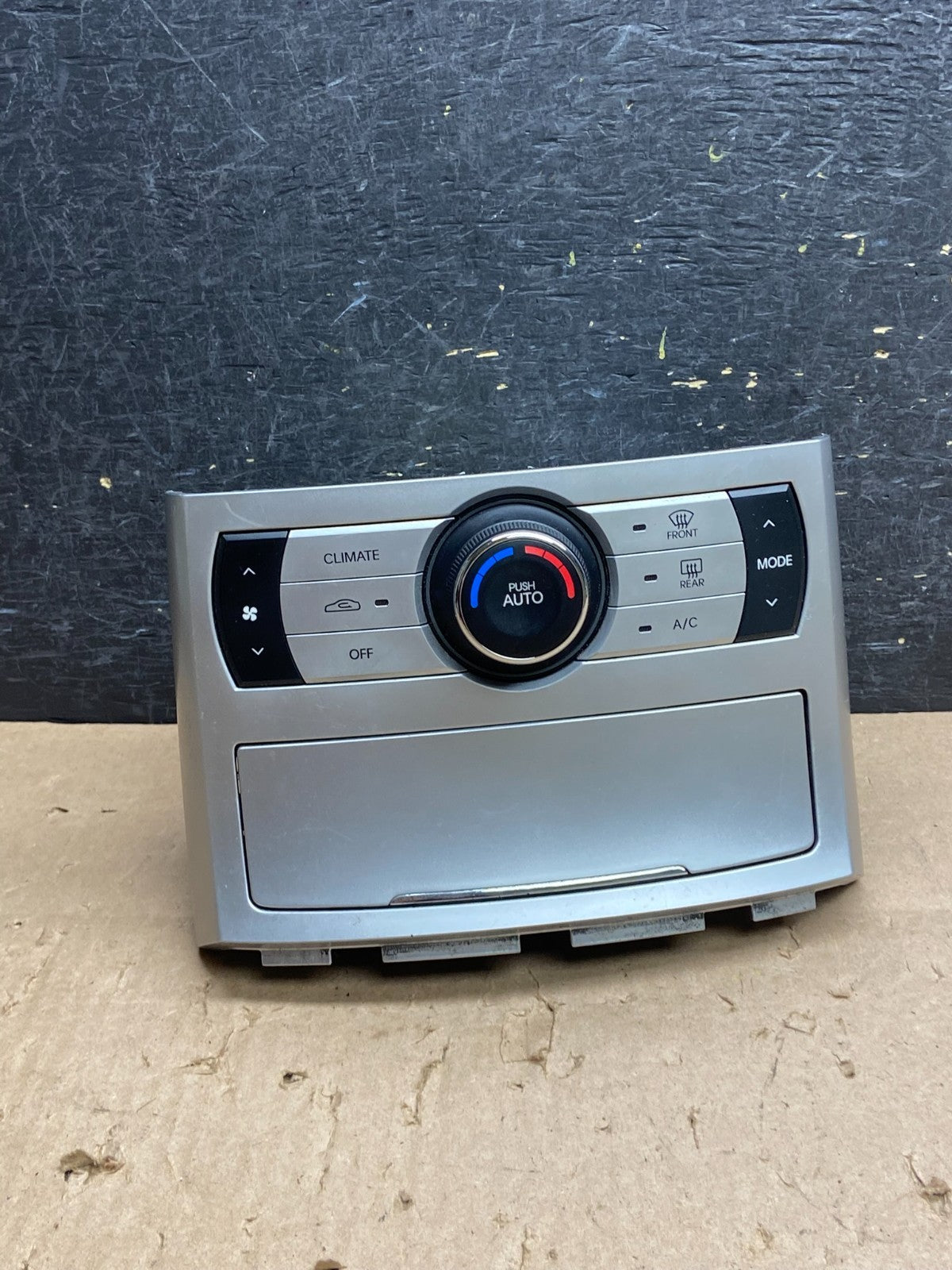 2009-2012 Hyundai Genesis Coupe AC Heater Climate Control Gauges Bezel AJ1487 DG0