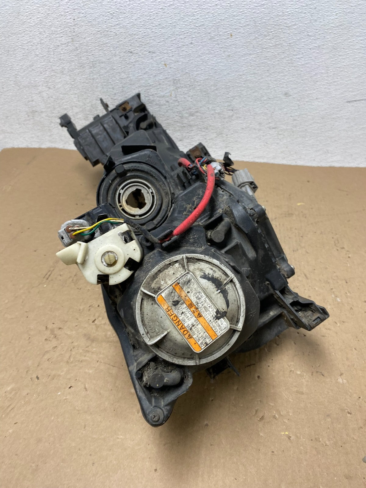 2009 - 2010 Mazda 6 Left Driver LH Side Xenon Headlight AD7837 DW8