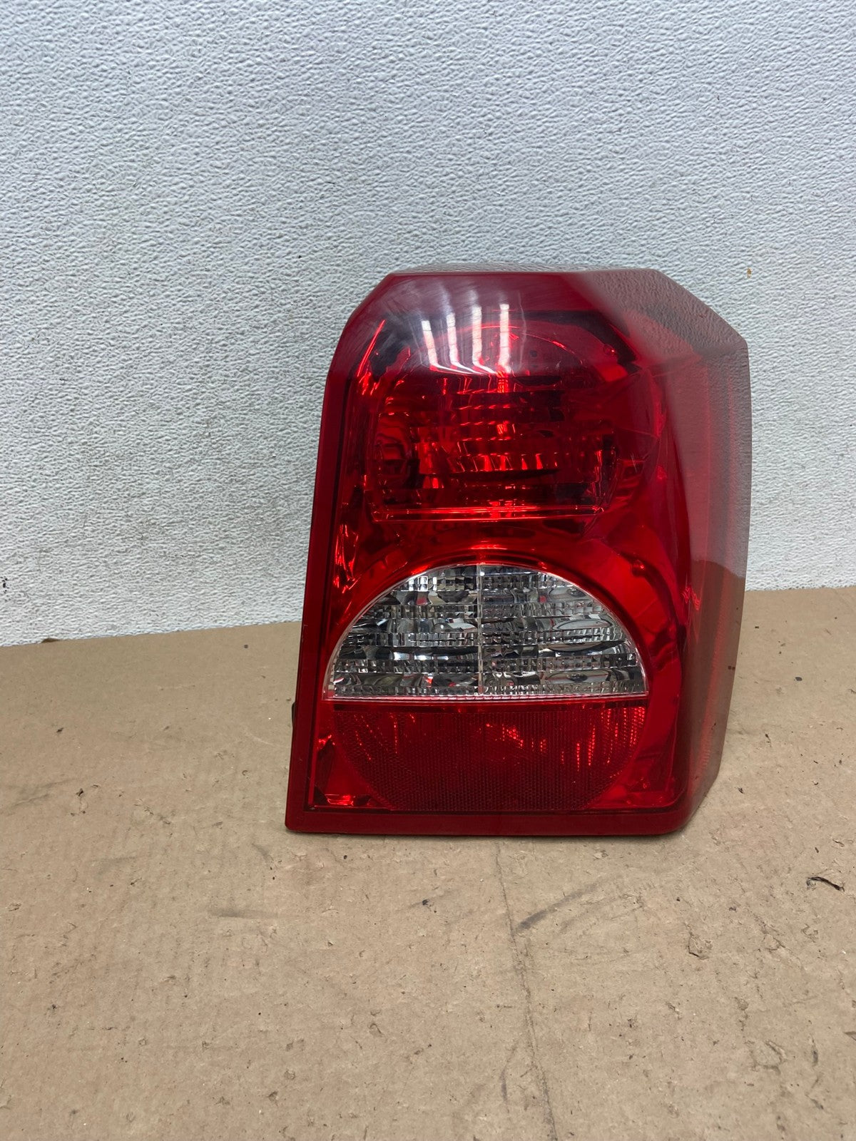 2008-2012 Dodge Caliber Tail Light Right Passenger Rh Side AG5410 LK0