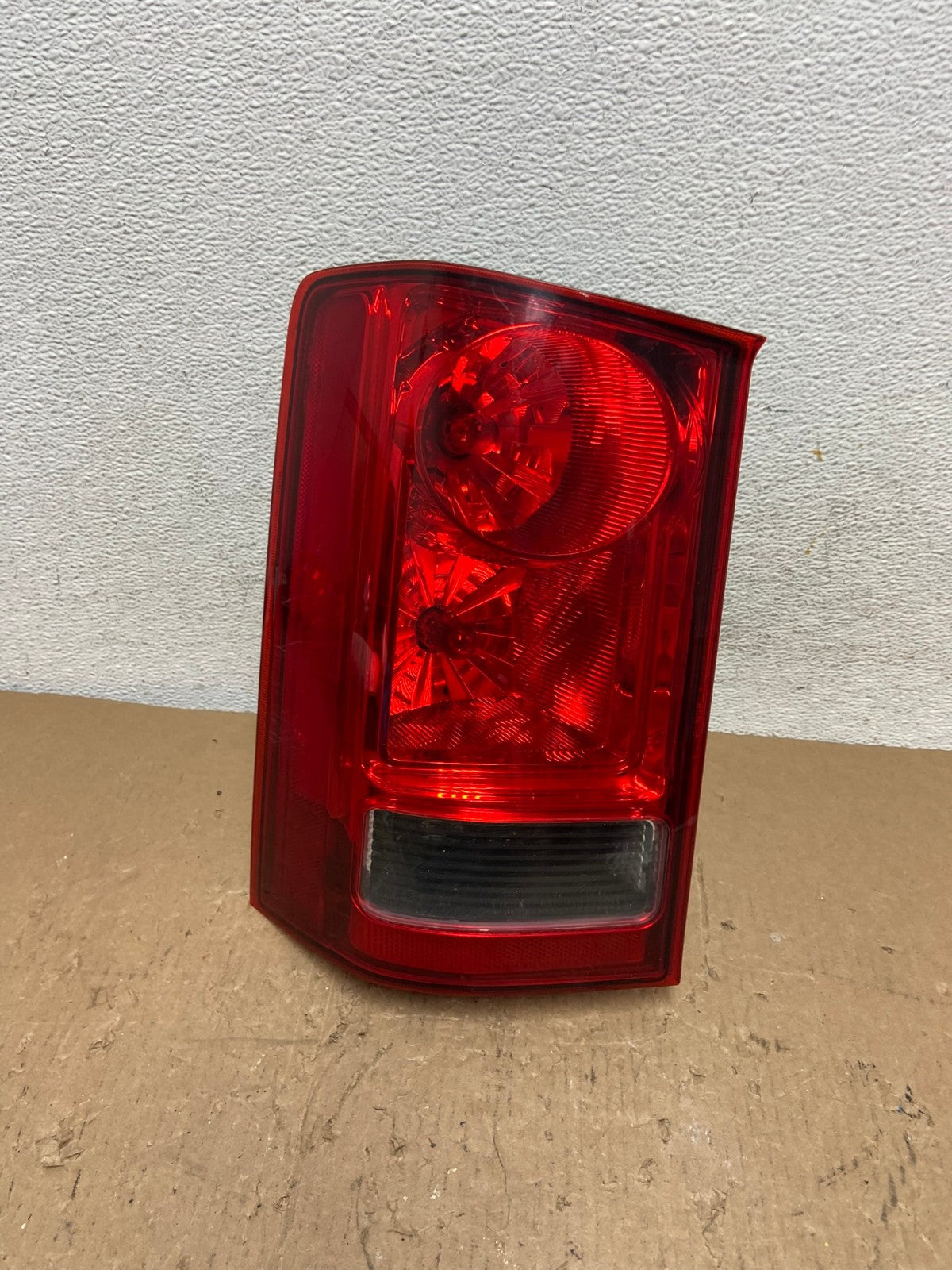 2009 to 2015 Honda Pilot Left Driver Lh Side Tail light AD8192 LK0