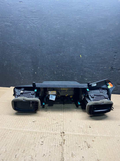 2020 to 2023 Ford  Explorer Console Radio Display Screen Air Vents L5491 DG Oem4
