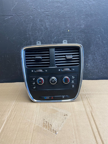 2011-2016 Dodge Grand Caravan Temperature Climate Control AC Heater AD7020 DG0