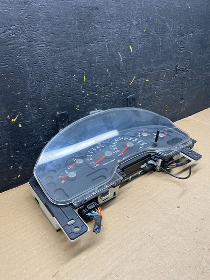2004 2005 Ford Explorer Speedometer Cluster Gauge Oem S2690 DG1