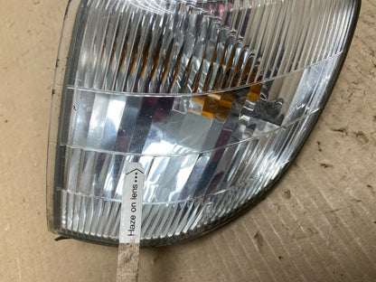 2001 to 2002 Subaru Forester SF5 Left Front Corner Light Indicator Signal AE92394