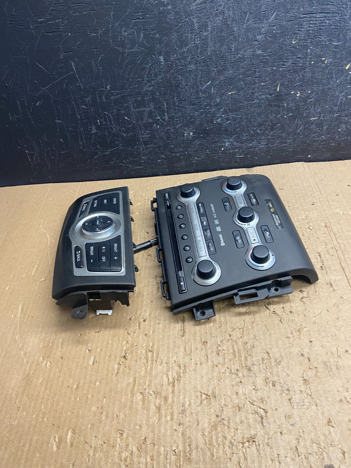 2009 2010 Nissan Maxima Radio Panel Climate Control Bezel Trim af1524 DG1