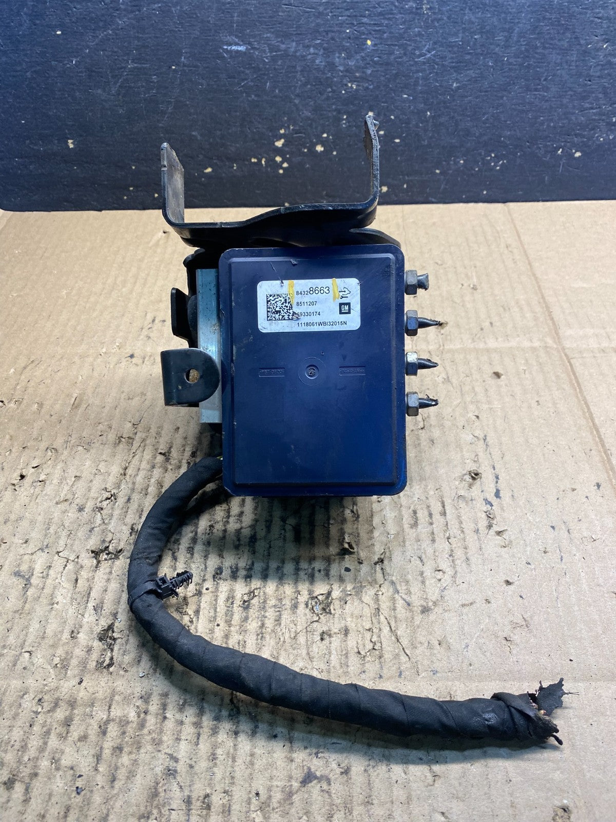 2018 2014 Chevrolet Express GMC Savana ABS Anti Lock Brake Pump ab2807 DG0