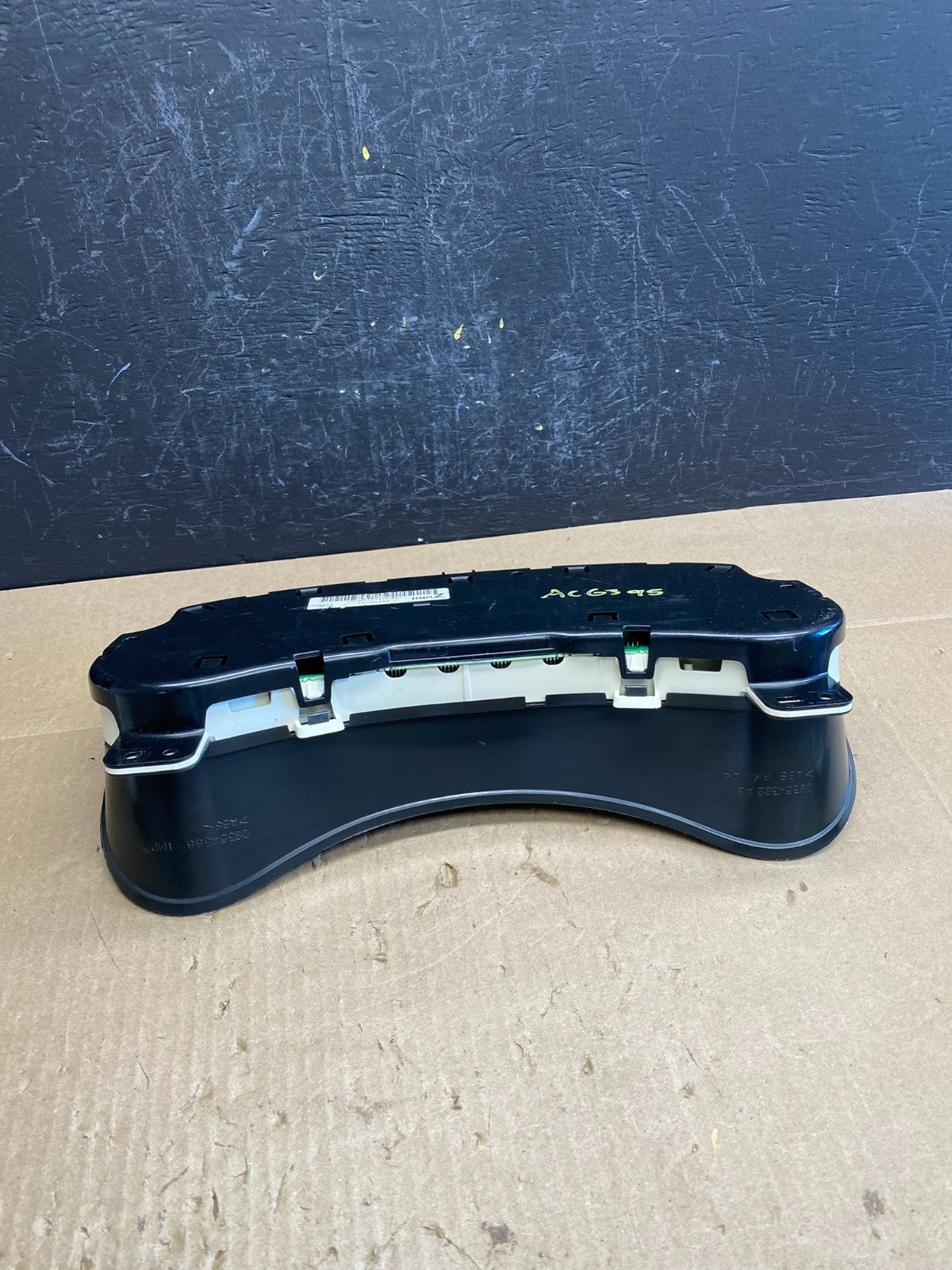 2002 to 2005 Chevrolet Trailblazer Speedometer Cluster Gauge AC6395 DG7