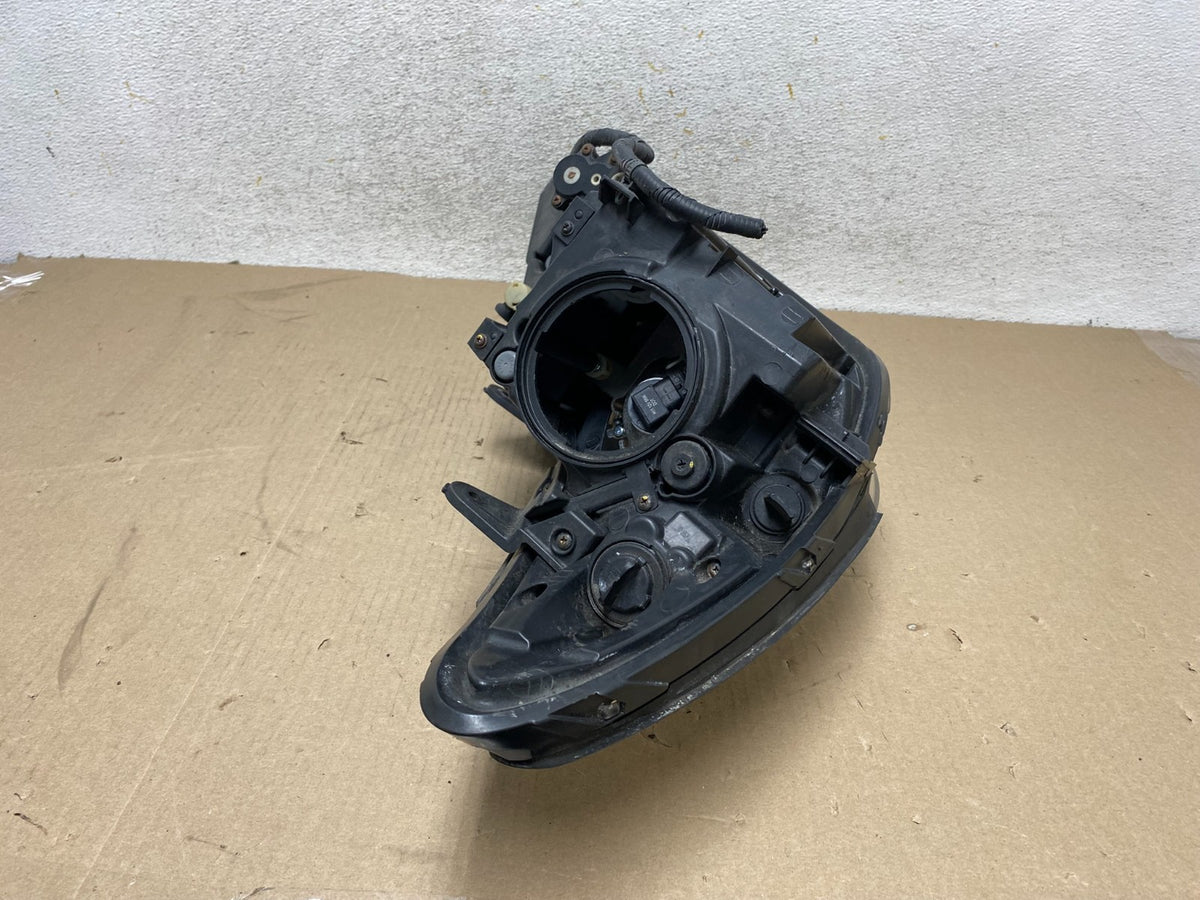 2009 - 2011 Hyundai Genesis Left Driver LH Halogen Headlight AH6728 DW6