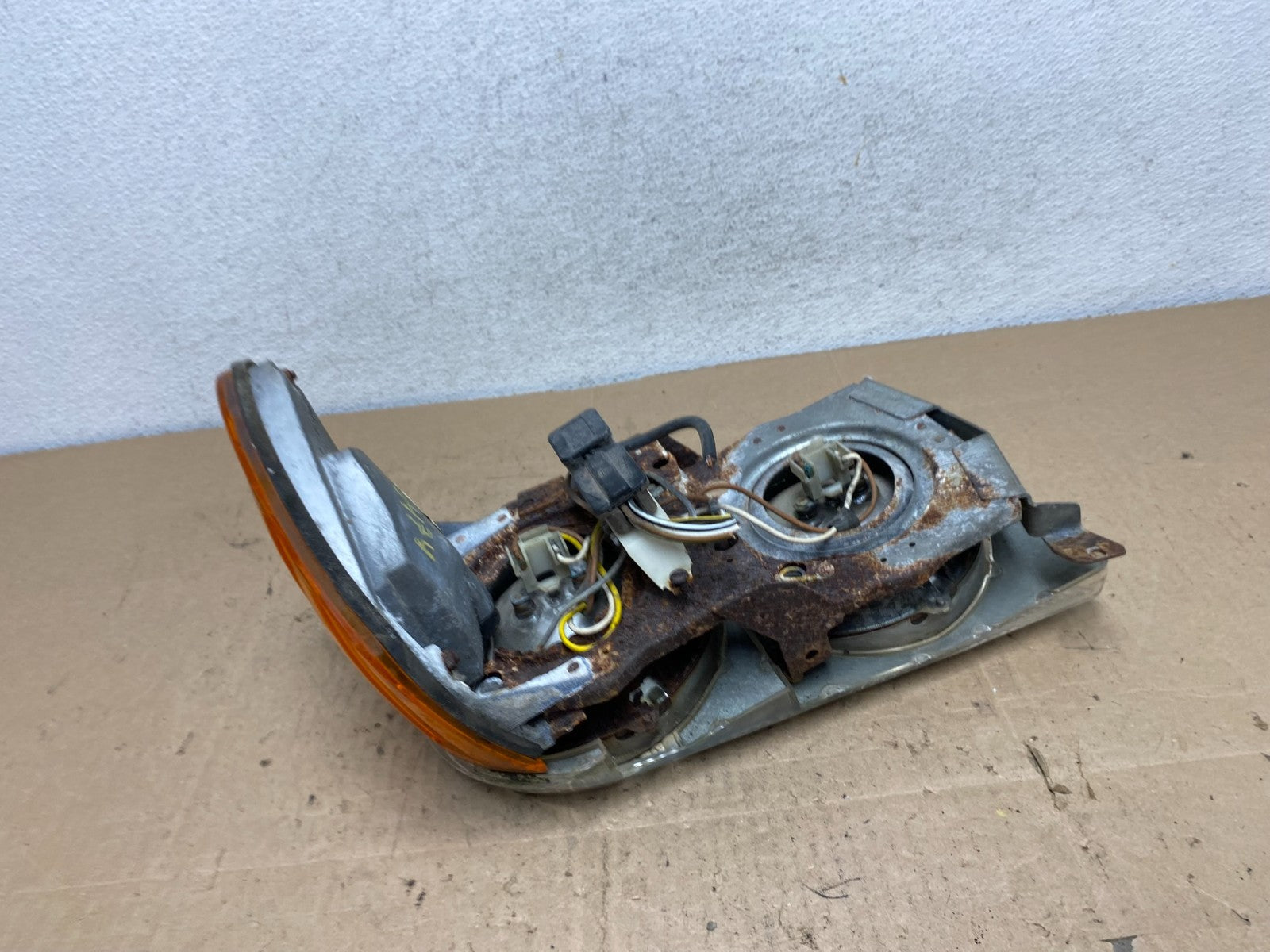 1972-1989 Mercedes R107 C107 SL SLC Class Left Driver LH Headlight AE6474 DW8