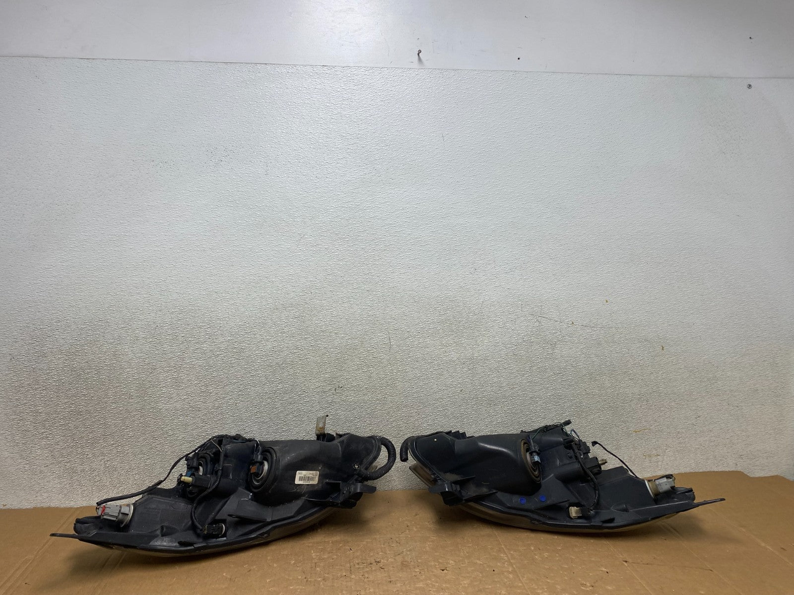 Sedan 2007 2008 2009 Nissan Altima Left+Right Set Headlights V5101 DW10