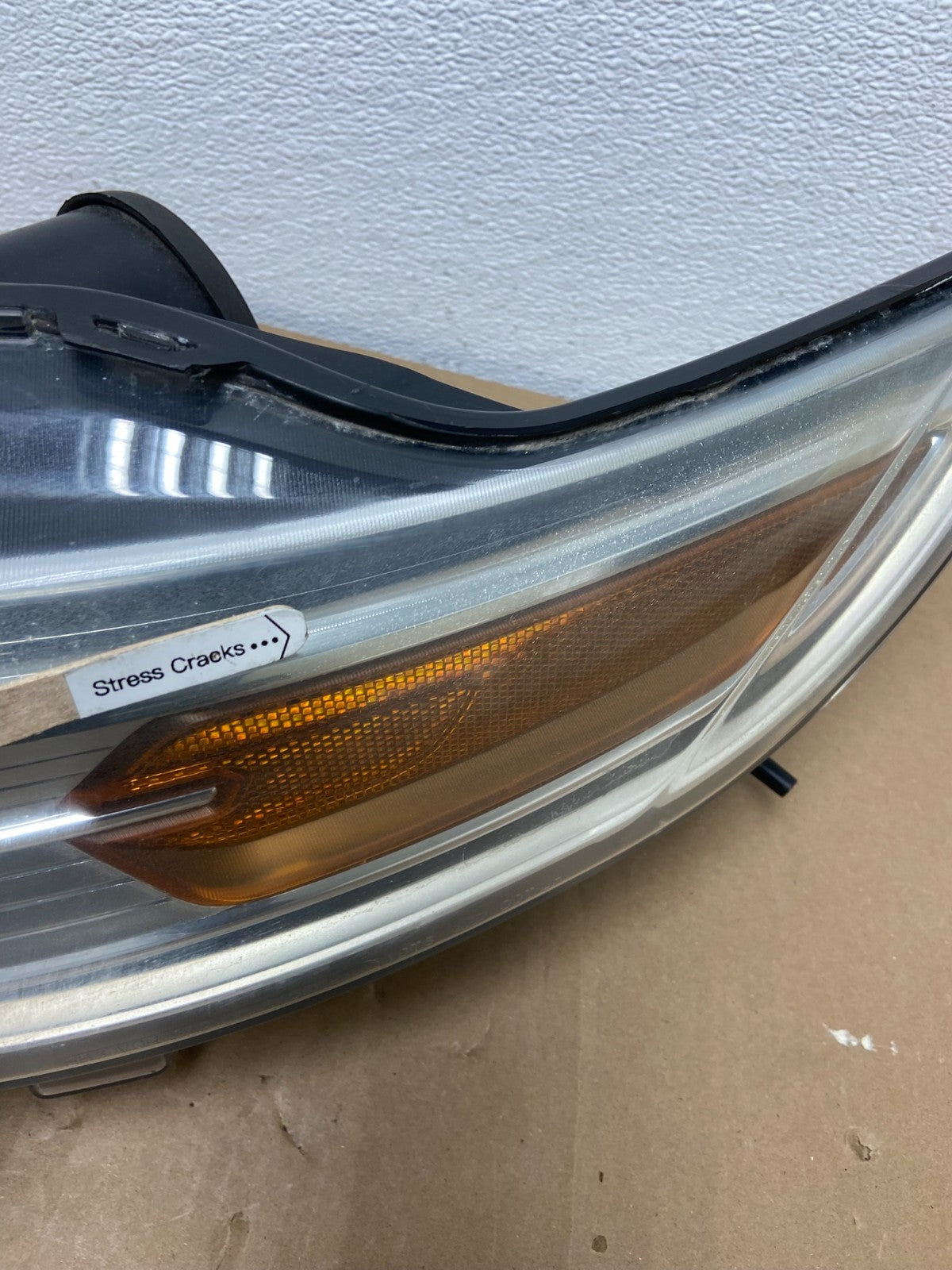2010 2011 2012 Ford Taurus Left Driver LH Halogen Headlight AB6451 DW3