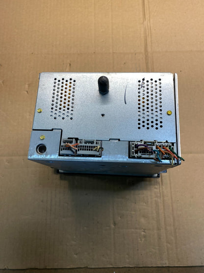 2005 to 2007 Ford Five Hundred Montego Radio CD Player AA7306 DG5