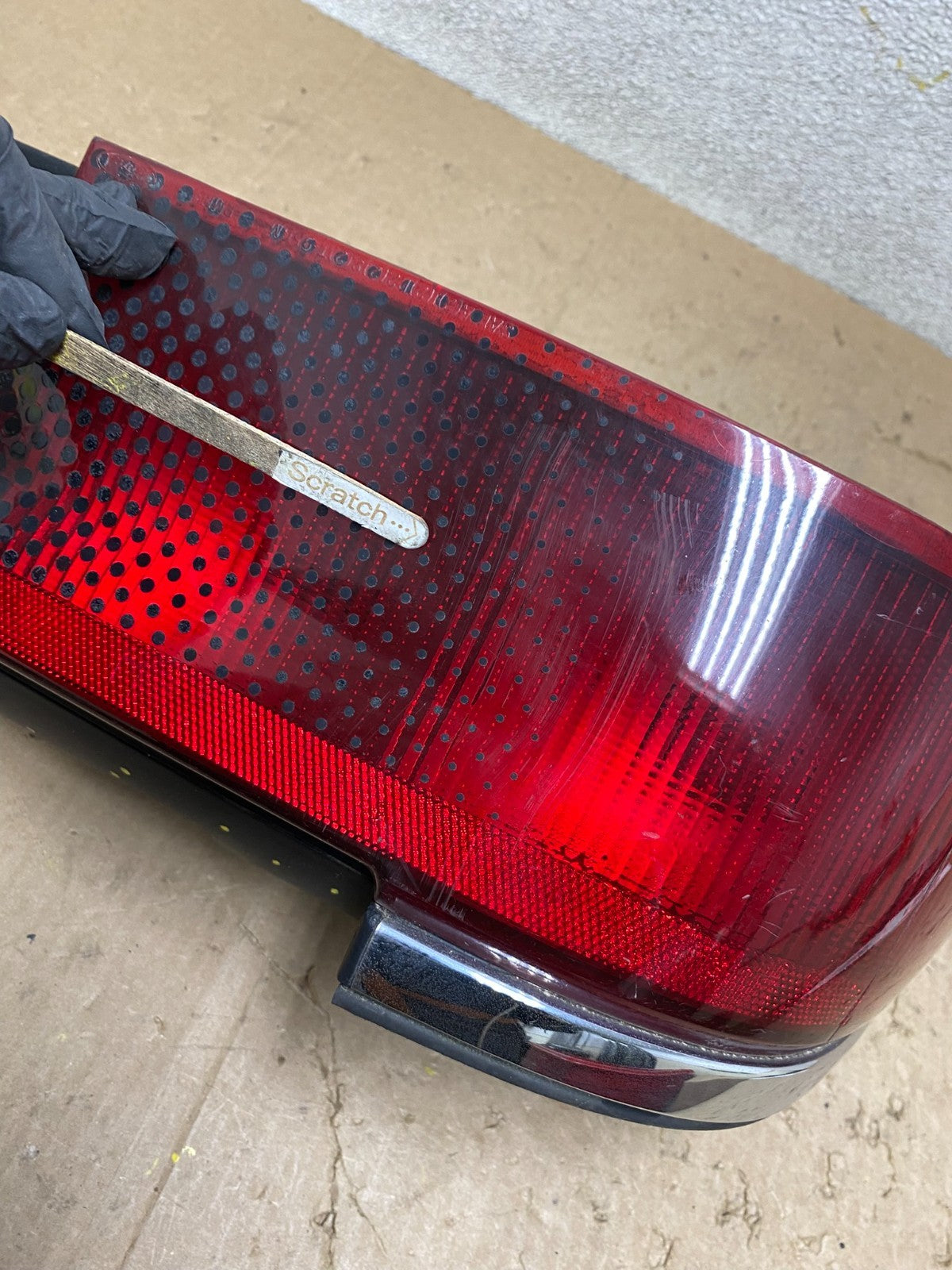 1995 to 1997 Mercury Grand Marquis Left Driver LH Side Tail Light X2552 DW4