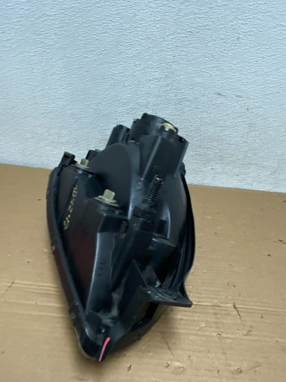 2005 to 2008 Hyundai Tucson Left Driver LH Side Headlight AD4247 DW4