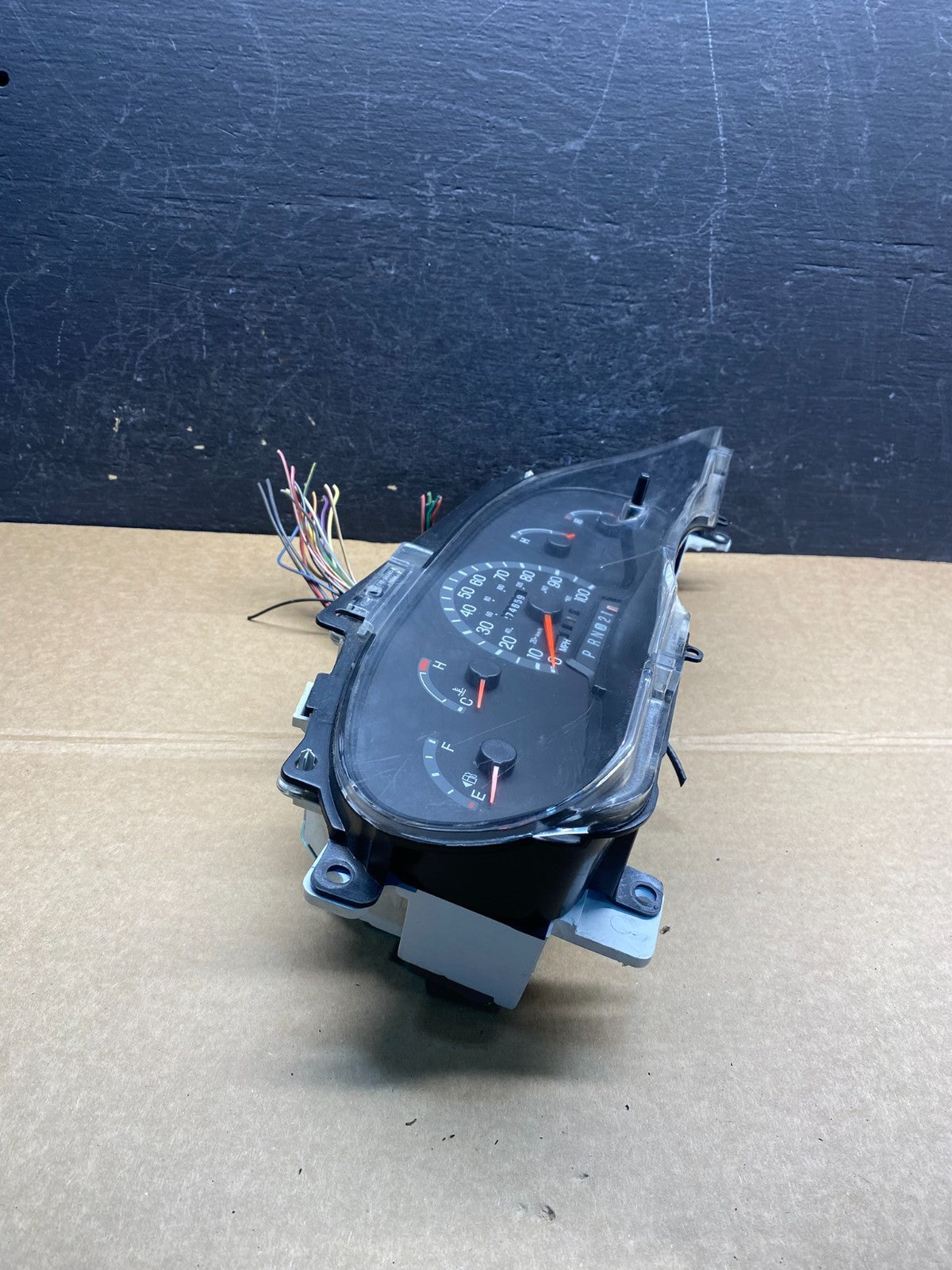 2001-2002 Ford Econoline E250 E350 Van Speedometer Instrument Cluster af6835 DG3