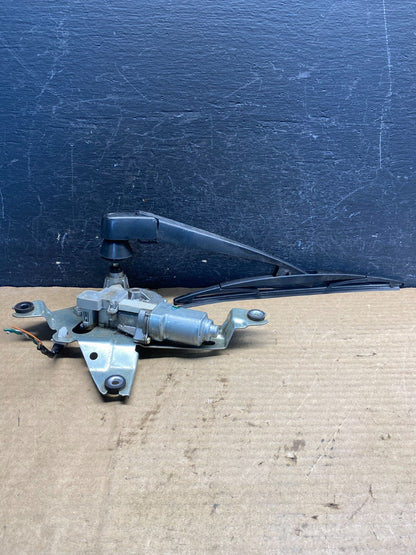 2011 to 2013 Infiniti QX56 QX80 Rear Wiper Motor ad9850 DG1
