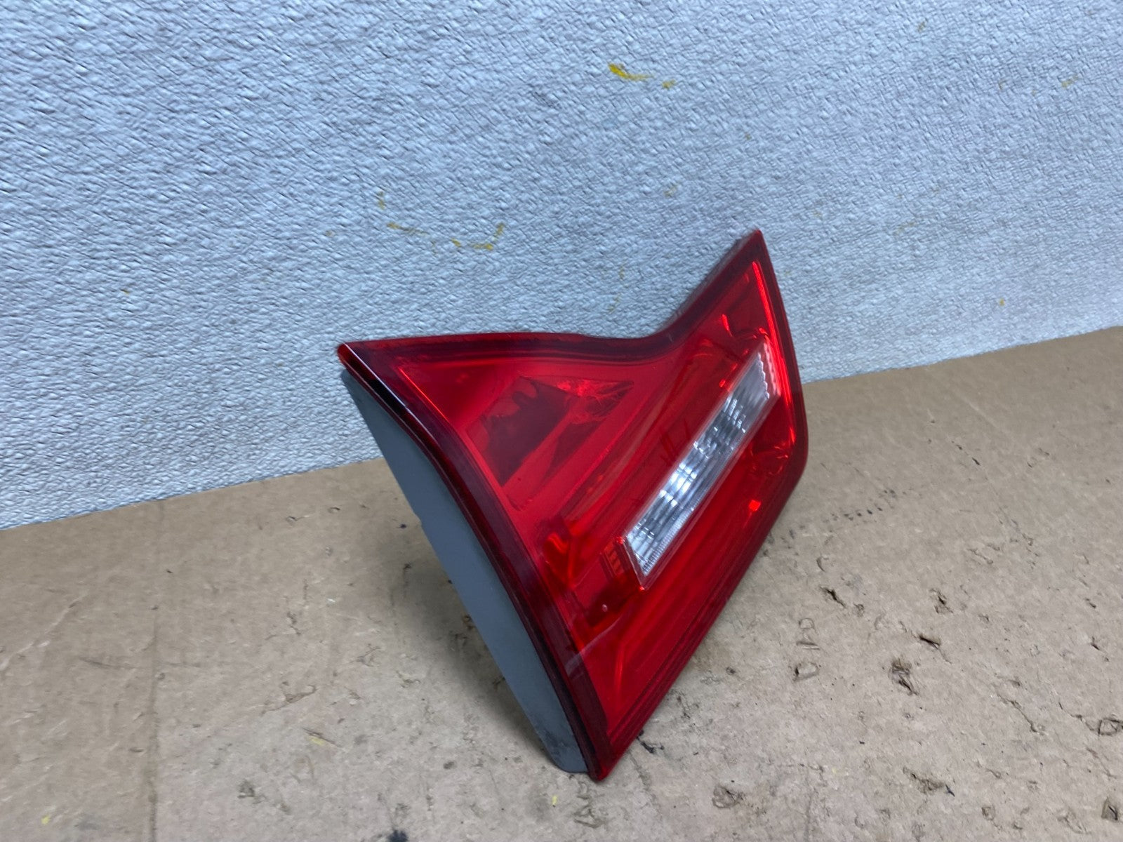 2007 2008 2009 Acura Mdx Right Passenger Rh Side Inner Tail Light Oem X2313 DW2
