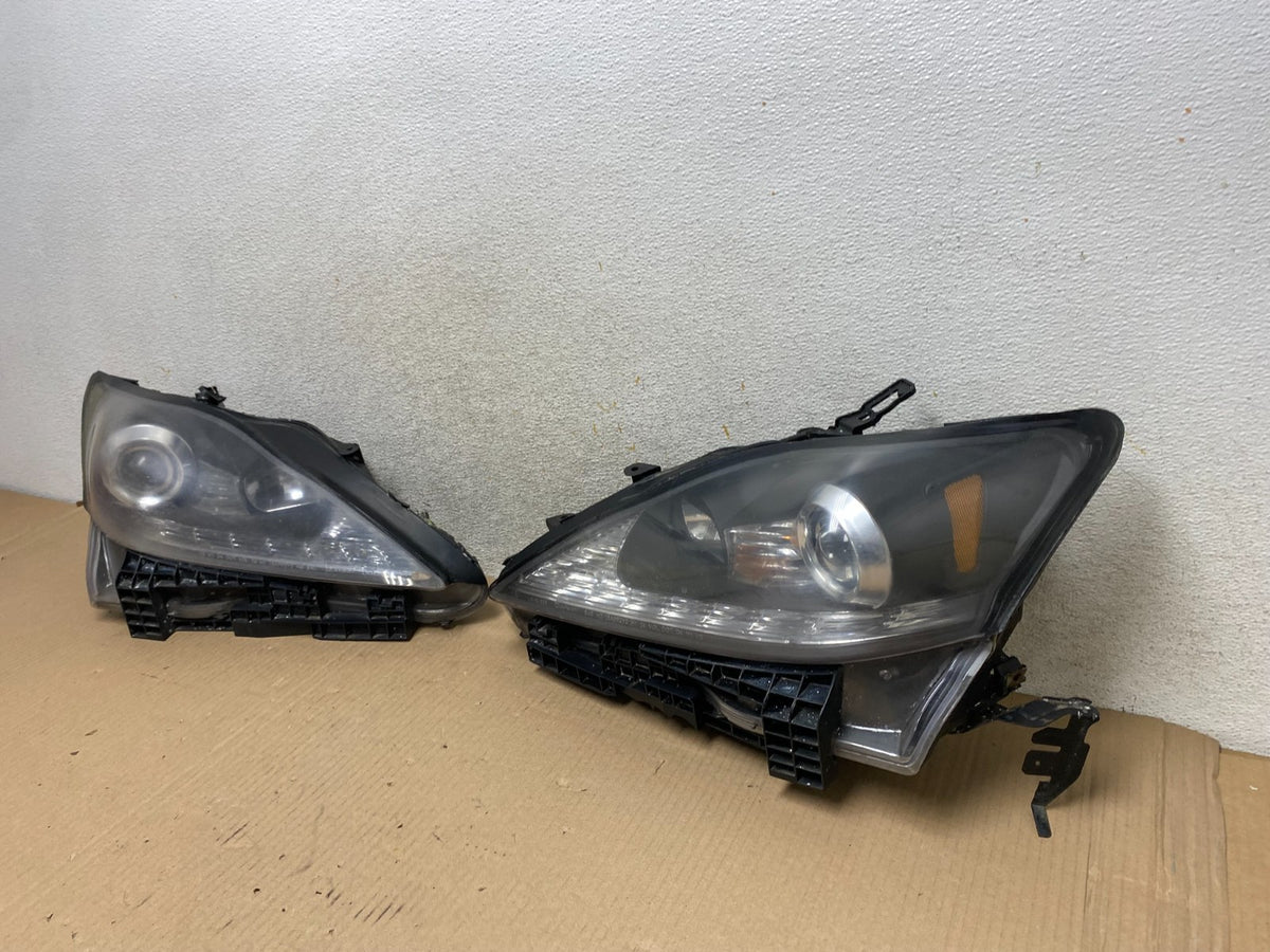 2006 - 2010 Lexus IS250 Left+Right Set LED Headlights AJ2422 DW1