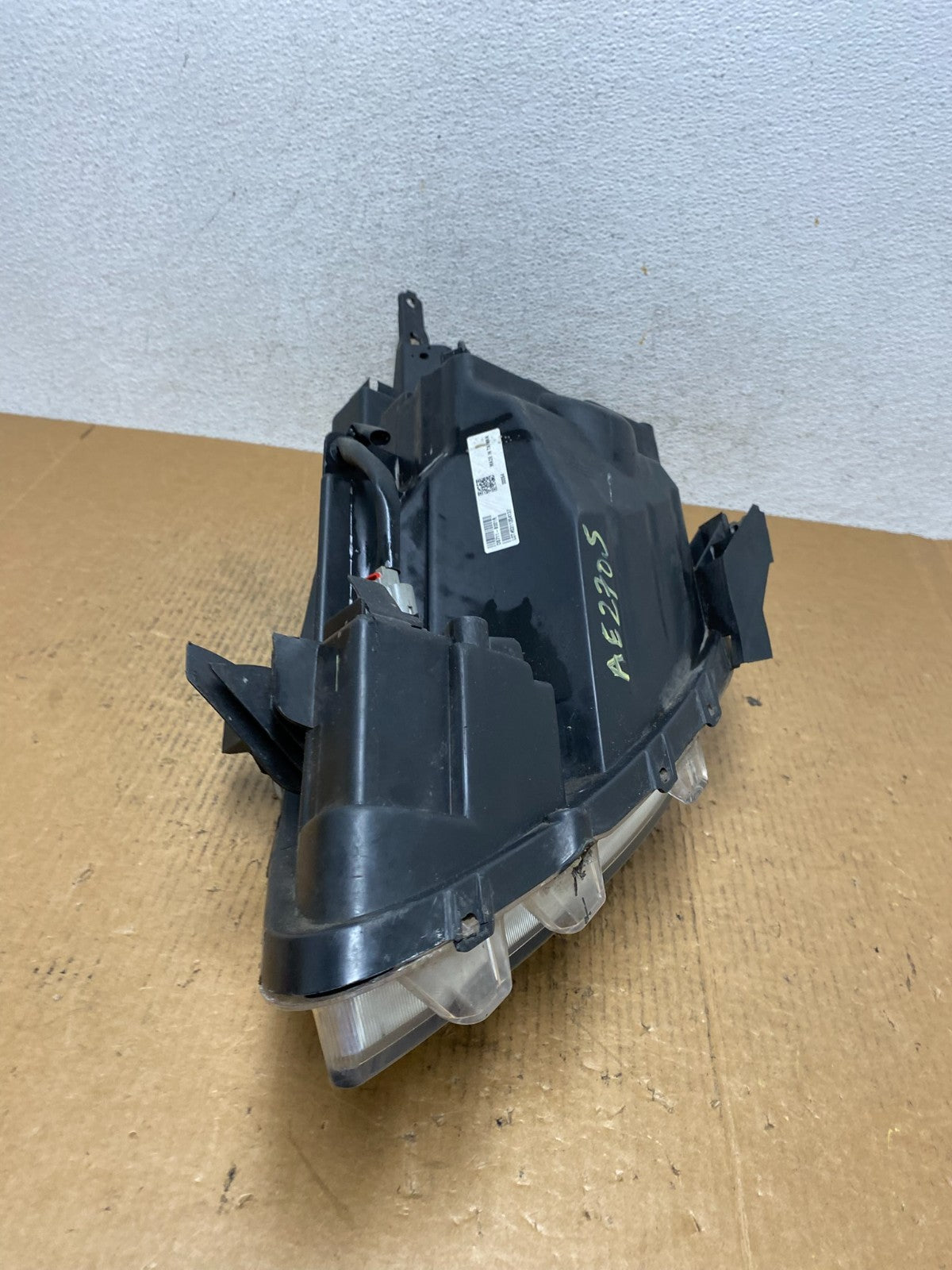 2012 2013 2014 Nissan Versa Sedan Headlight Right Passenger Rh AE2705 DW7
