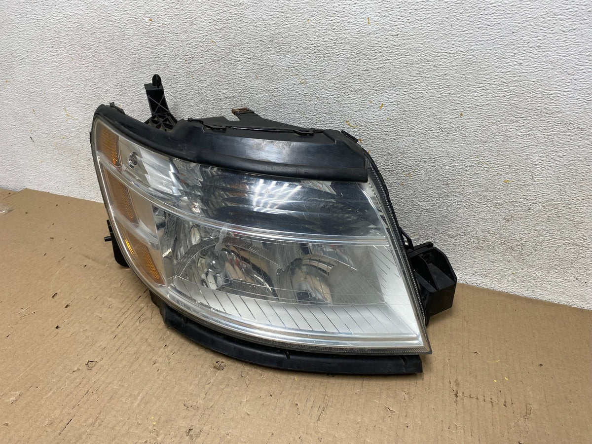 2008 to 2009 Ford Taurus Right Passenger RH Side Halogen Headlight AH5850 DW2