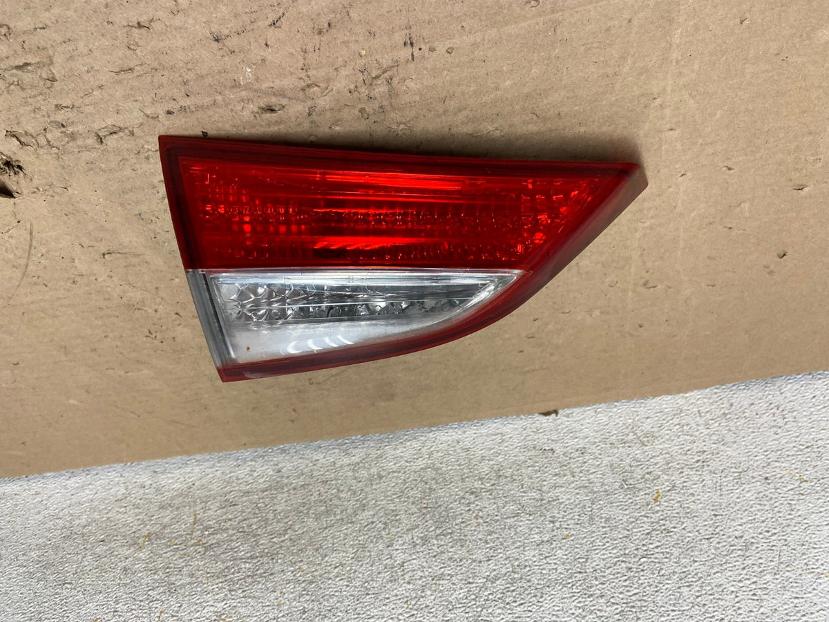 2011 2012 2013 Hyundai Elantra Inner Tail Light Left Driver LH AI1126 LK0