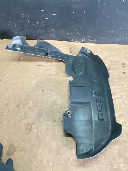 2001 to 2004 Nissan Pathfinder Engine Cover Ornament O8190 DG7