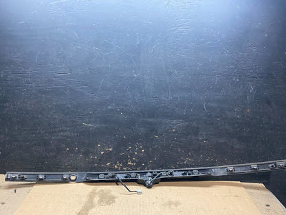 2016 - 2019 Ford Explorer Interceptor Rear Tailgate Molding With Camera X3502 DG8