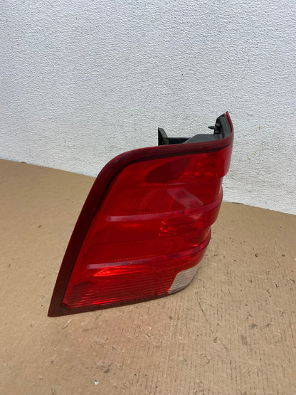 2003 2004 2005 2006 Ford Expedition Left Driver Lh Tail light AD8142 LK2