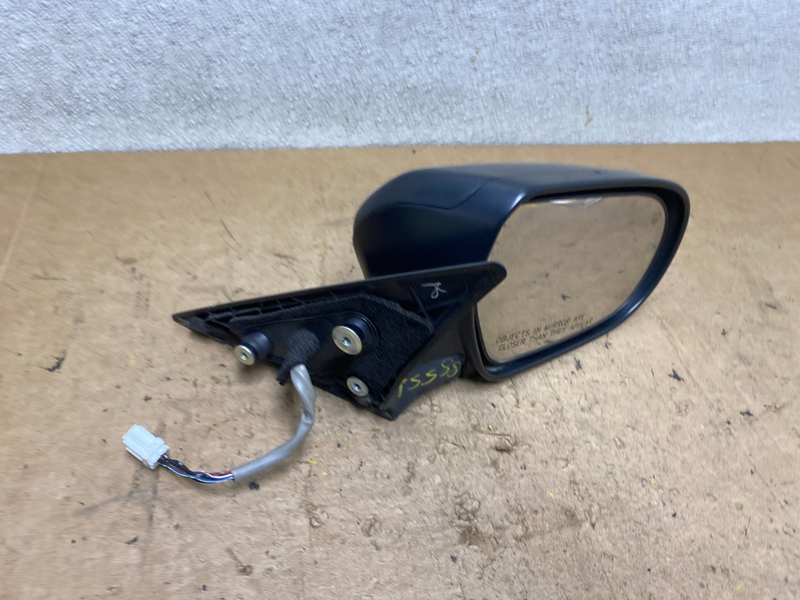 2005-2009 Subaru Legacy Outback Right Passneger Side Door Mirror Oem T5588 DG7