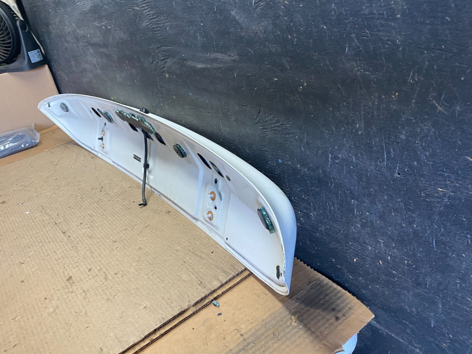 2003 to 2008 Toyota Matrix Rear Spoiler OEM S1550 DG10