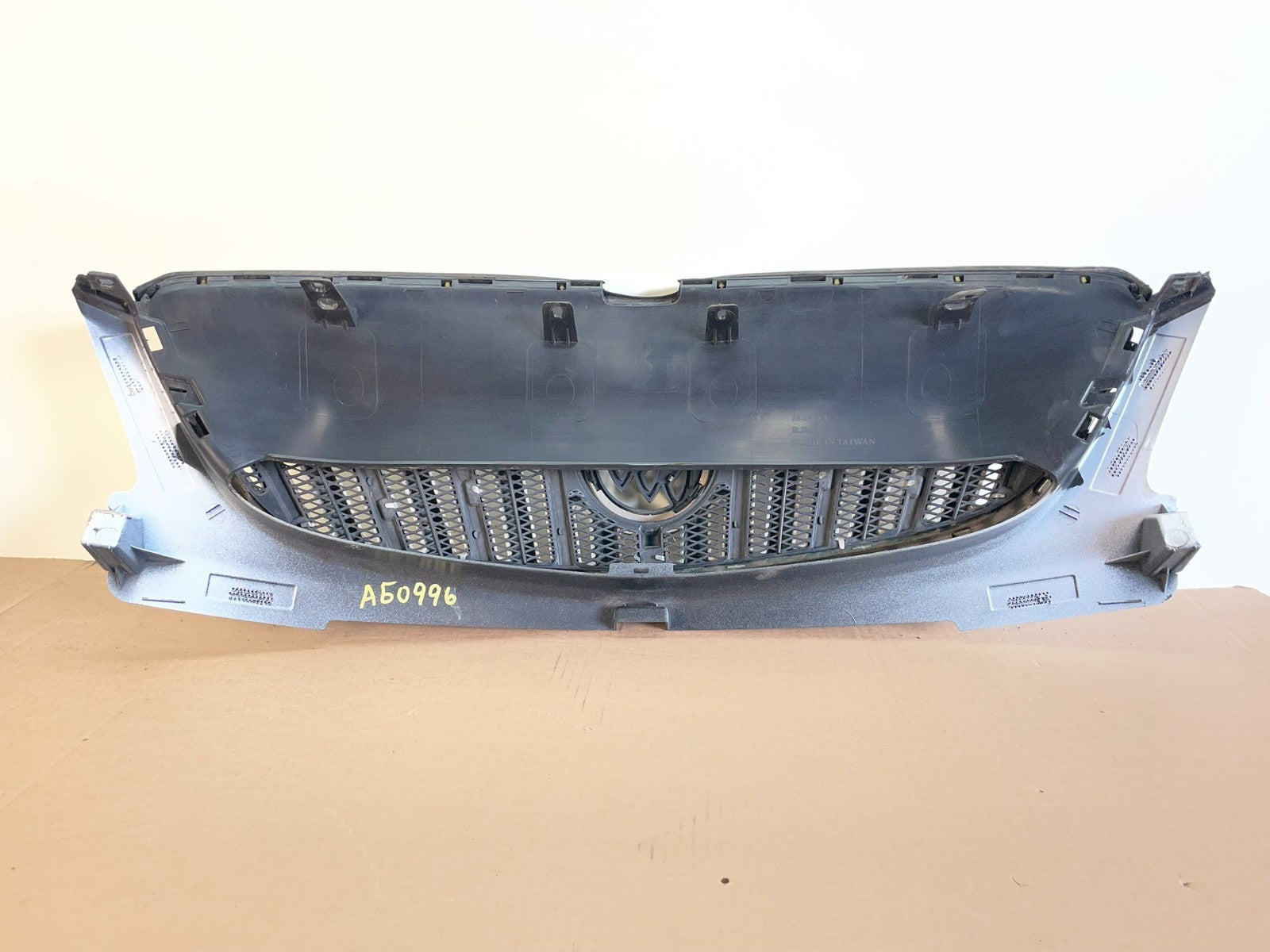 2013 to 2017 Buick Enclave Front Upper Grill Grille AG0996 DG3
