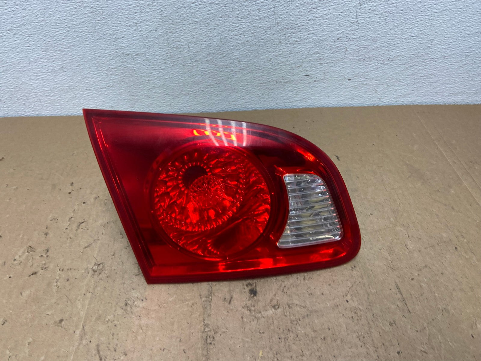 2007 2008 2009 Hyundai Santa Fe Left Driver LH Tail Light Inner AC72620