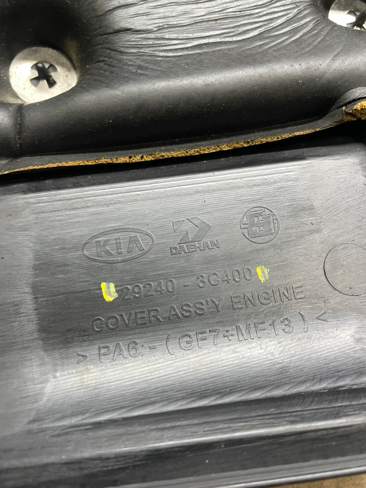 2006 to 2008 Kia Sedona V6 3.8L Engine Motor Cover M5310 PS8