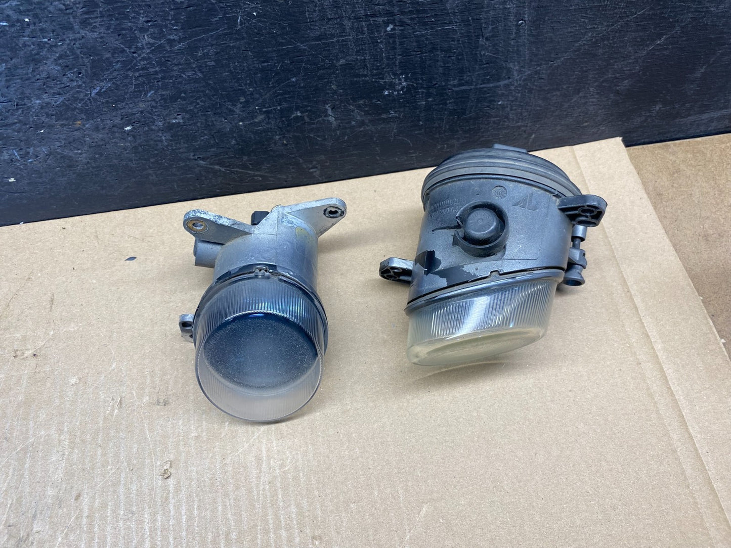 2010 2013 Mercedes W212 E350 S550 GL450 Sport Left Driver Side Fog Lights AG19121