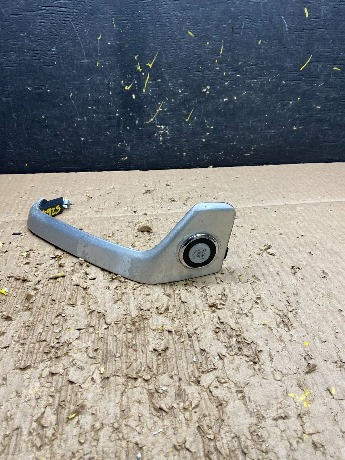 2009 - 2014 Nissan Murano Engine Ignition Start Switch Trim Bezel OEM V7925 DG0