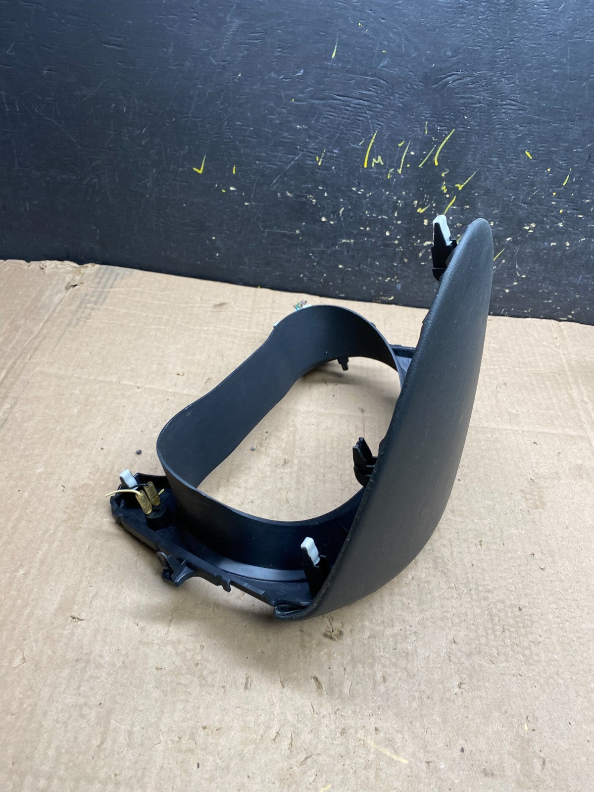 2016 to 2020 Mitsubishi Outlander Speedometer Cluster Gauge Bezel Z0164 DG5