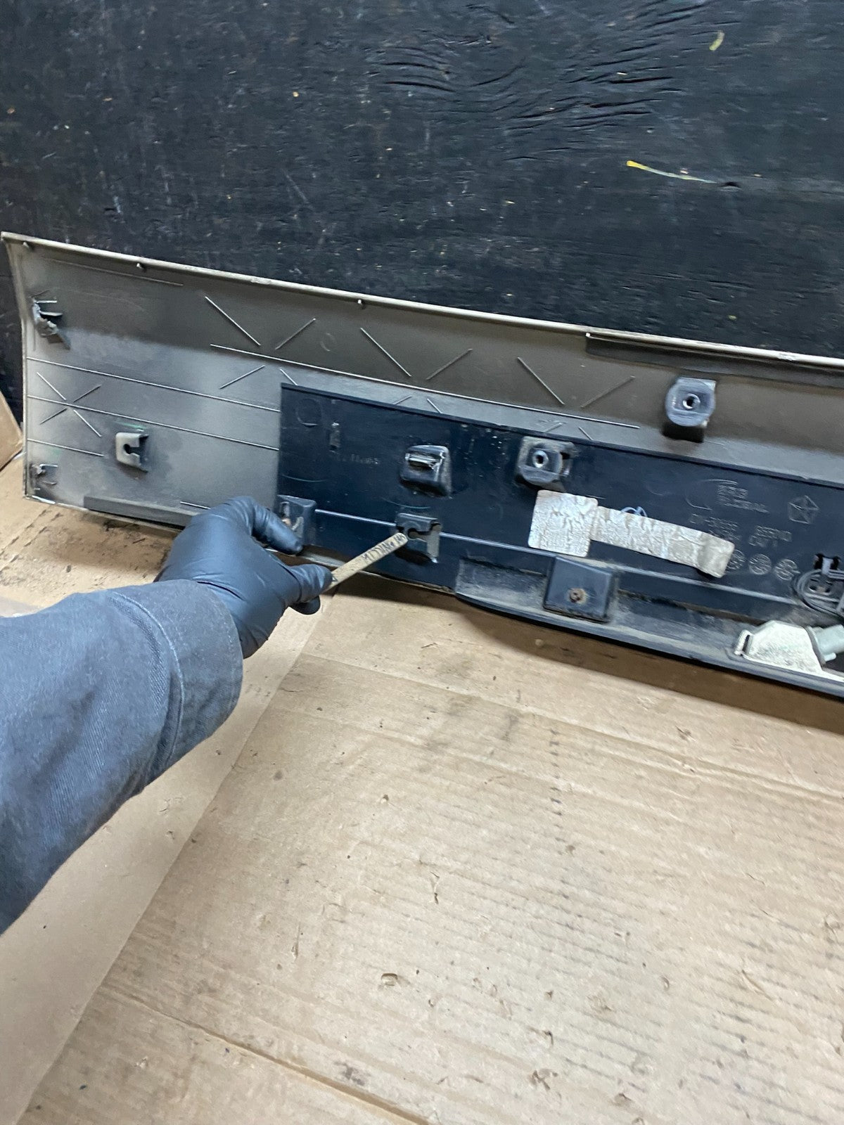 2011 to 2018 Dodge Grand Caravan Tail Gate Trim Molding With Camera OEM V3336 DG15