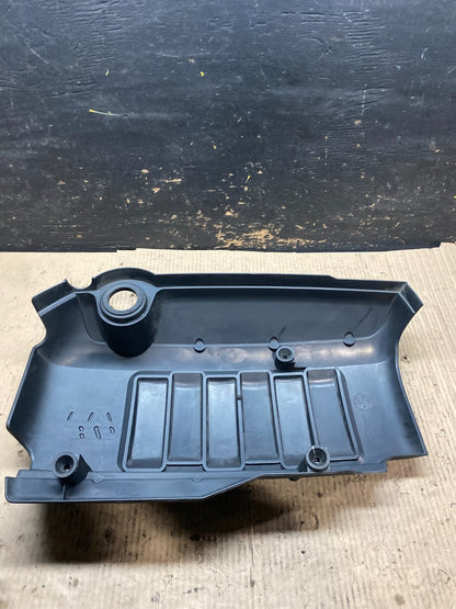 2007 to 2008 GMC Acadia 3.6L VVT Engine Cover Shield OEM v4219 DG4
