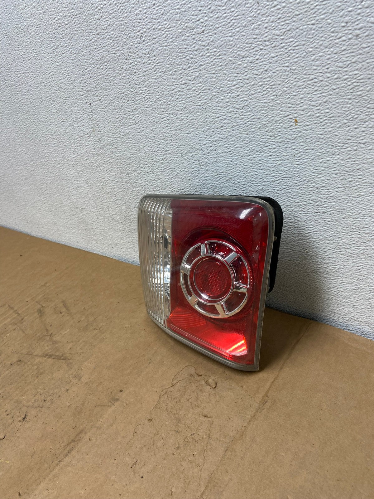 2007 to 2012 GMC Acadia Left Driver Lh Side Tail Light Inner AC8581 LK1