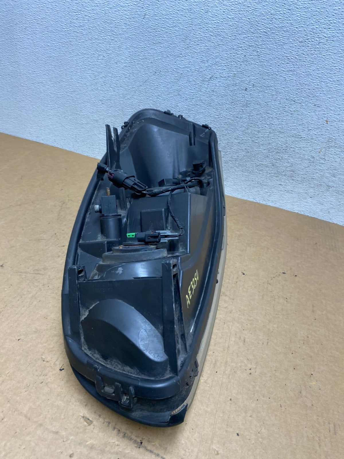 2005 - 2009 Pontiac Montana / Uplander Right Passenger Headlight AE3250 DW7