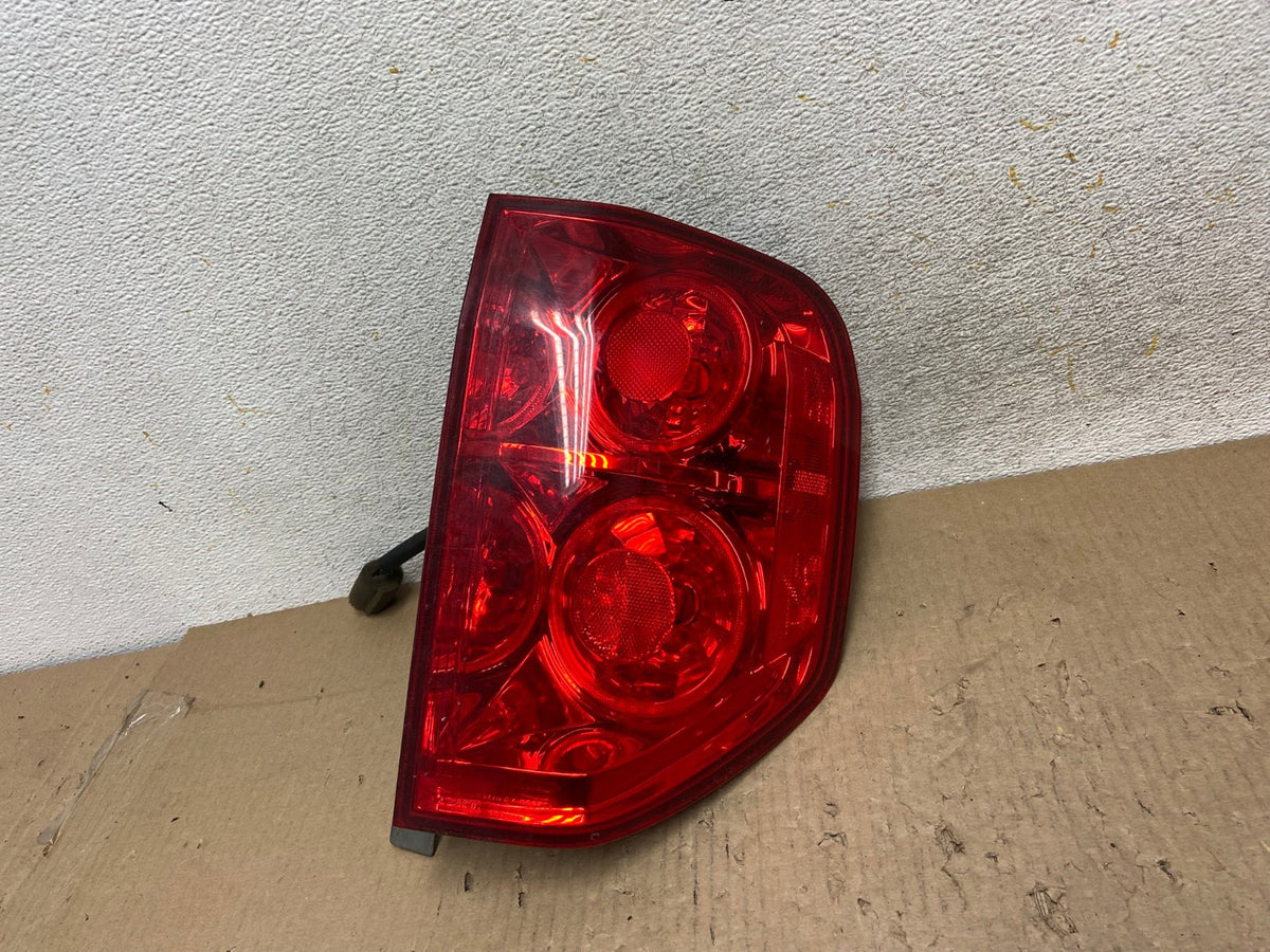 2003 2004 2005 Honda Pilot Right Passenger RH Side Tail Light AH5944 LK0