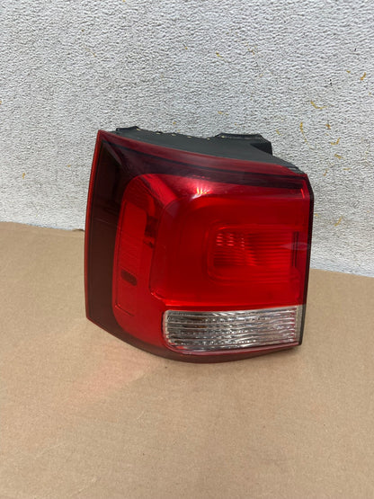 2014 2015 Kia Sorento Left Driver Lh Tail Light AH9316 LK0