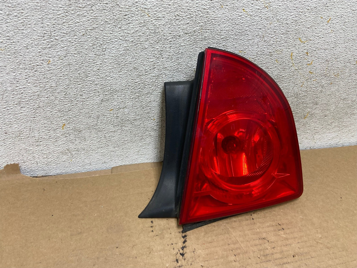 2008 - 2012 Chevrolet Malibu Right Passenger RH Side Tail Light AH7853 LK1