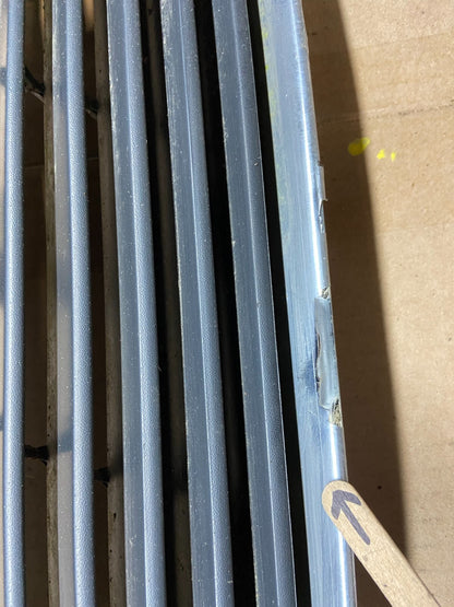 2002 2003 Mitsubishi Lancer Front Upper Radiator Grille Grill OEM C8494 DG14